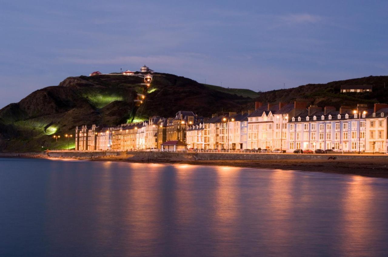 No 46 Marine Terrace Aparthotel Aberystwyth Exteriör bild